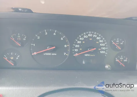 2000 Jeep Grand Cherokee Laredo from USA, damaged, VIN 1J4G248S3YC302215